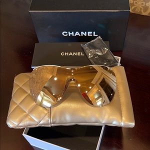 ** RARE** CHANEL GOLD SHIELD SUNGLASSES